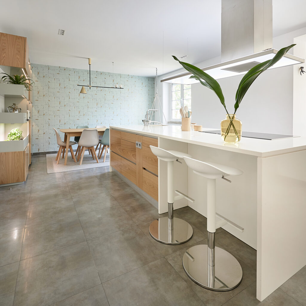Through home decoration we create modern and functional kitchens.